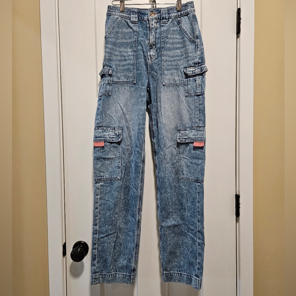American Eagle Highest Rise Baggy Straight Cargo Jeans Light Wash Size 0